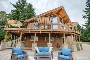 9070 Ocean Beach Hwy, Longview, WA 98632 - Photo 1