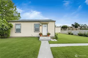 278 NW Calla Loop, Royal City, WA 99357 - Photo 1