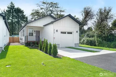 213 W Harriman Street, Aberdeen, WA 98520 - Photo 1