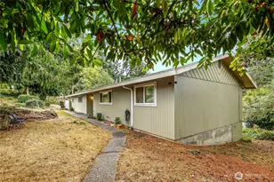 1901 NE 30th St, Bremerton, WA 98310 - Photo 1