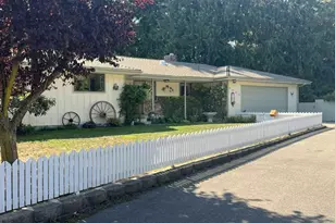 2421 Hastings Ave W, Port Townsend, WA 98368 - Photo 1