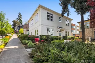 957 W McGraw St, Seattle, WA 98119 - Photo 1