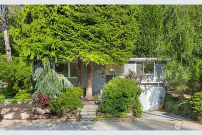 8614 25th Avenue NE, Seattle, WA 98115 - Photo 1