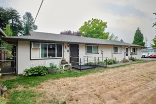 1854 H St, Washougal, WA 98671 - Photo 1