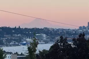 4020 Aurora Ave N, Seattle, WA 98103 - Photo 1