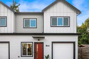 13707 B 1st Ave NE, Seattle, WA 98125 - Photo 1