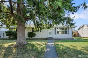 247 NE Ivy, Ephrata, WA 98823 - Photo 1