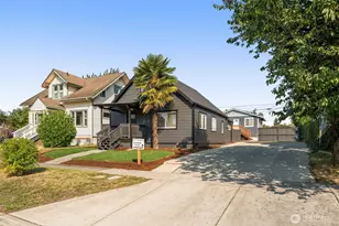 2133 S Cushman Ave, Tacoma, WA 98405 - Photo 1