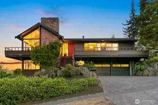 3455 35th Ave W, Seattle, WA 98199 - Photo 1