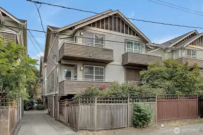 10307 B Midvale Avenue N, Seattle, WA 98133 - Photo 1