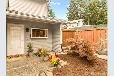 5533 Bridgeport Way W #D, University Place, WA 98467 - Photo 1