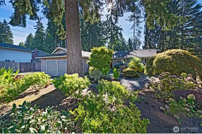 15047 12th Street NE, Bellevue, WA 98007 - Photo 1