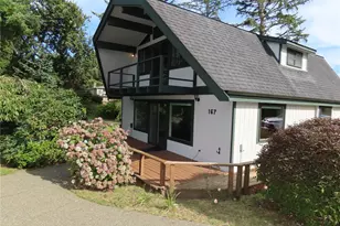 167 E Woodhill Ave, Westport, WA 98595 - Photo 1