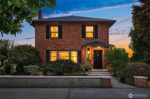 2561 28th Ave W, Seattle, WA 98199 - Photo 1