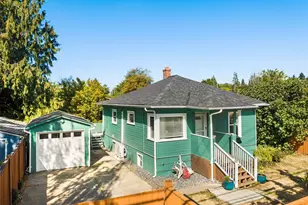 4208 S Genesee St, Seattle, WA 98118 - Photo 1