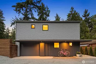 13315 11th Ave NE, Seattle, WA 98125 - Photo 1