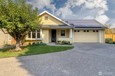 921 SE Larkspur Place, College Place, WA 99324 - Photo 1