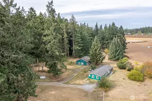 238 W Green Valley Rd, Oak Harbor, WA 98277 - Photo 1