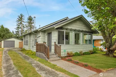 313 Main Avenue N, North Bend, WA 98045 - Photo 1