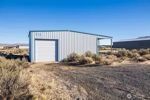 313 Airport Way SW, Mattawa, WA 99349 - Photo 1