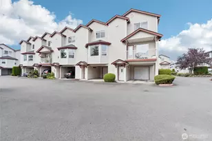 8823 Holly Dr, Everett, WA 98208 - Photo 1