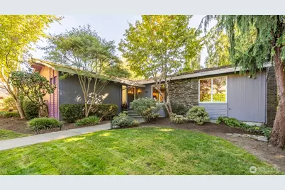 1514 9th Avenue N, Edmonds, WA 98020 - Photo 1