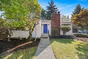 1911 NE 107th St, Seattle, WA 98125 - Photo 1