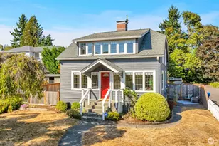 5232 S Holly St, Seattle, WA 98118 - Photo 1