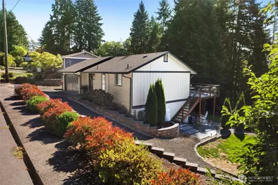 693 Hartman Street SE, Tumwater, WA 98501 - Photo 1