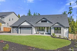 5526 NW Bonfire Ct, Bremerton, WA 98312 - Photo 1