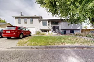 1125 SE Colonial Dr, College Place, WA 99324 - Photo 1