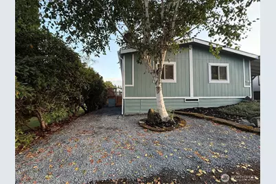 9931 18th Ave W #13, Everett, WA 98204 - Photo 1