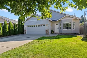 2100 N Q St, Washougal, WA 98671 - Photo 1