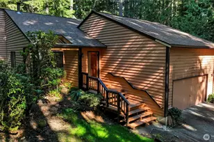 17212 NE 165th St, Woodinville, WA 98072 - Photo 1