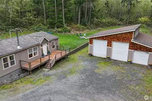 975 Little Valley Ln, Greenbank, WA 98253 - Photo 1