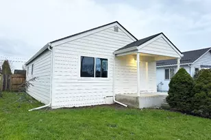 220 20th Ave, Longview, WA 98632 - Photo 1