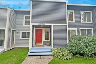 11805 NE 105th Ct, Kirkland, WA 98033 - Photo 1