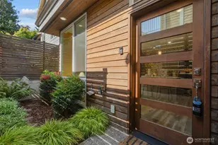 9221 Linden Ave, Seattle, WA 98103 - Photo 1