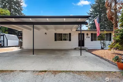 1718 8th St NE, East Wenatchee, WA 98802 - Photo 1