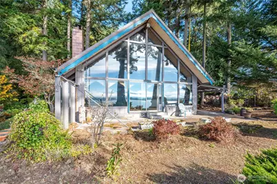 10 W Cape Horn Road, Cathlamet, WA 98612 - Photo 1