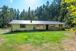 1915 Karen Rd, Oak Harbor, WA 98277 - Photo 1