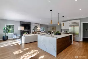 2561 NE 85th St, Seattle, WA 98115 - Photo 1