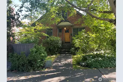3254 40th Avenue SW, Seattle, WA 98116 - Photo 1