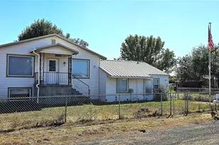 69 Adrian Ave NW, Soap Lake, WA 98851 - Photo 1