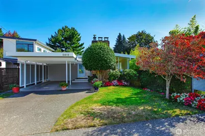 2612 25th Avenue W, Seattle, WA 98199 - Photo 1