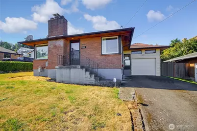 11905 84th Avenue S, Seattle, WA 98178 - Photo 1