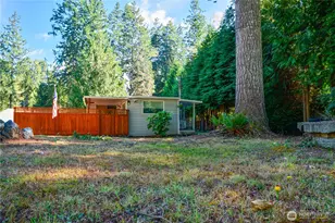 8011 Fir Tree Ln, Lake Stevens, WA 98258 - Photo 1