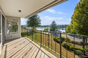 904 East Bay Drive Northeast, Olympia, WA 98506 - Photo 1