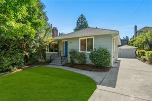 3849 NE 95th St, Seattle, WA 98115 - Photo 1