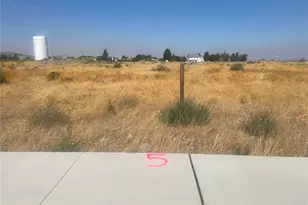 13 Parkside, Ephrata, WA 98823 - Photo 1